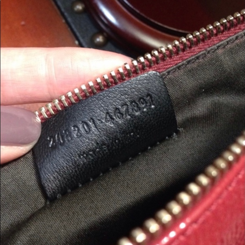 Vintage Authentic YSL mini crossbody - Picture 2 of 4